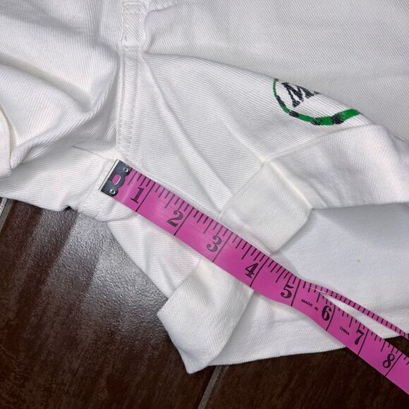 Guess white denim beach resort cuffed shorts sz 27 - Picture 9 of 9